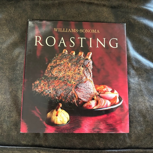 Williams Sonoma Other - WILLIAMS SONOMA ROASTING BOOK